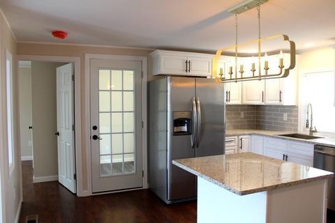 21 Crystal St, Webster, MA 01570 photo 11