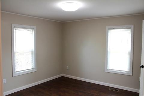21 Crystal St, Webster, MA 01570 photo 25