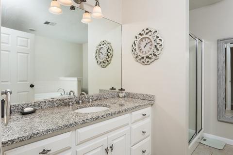 4 Griffin Rd, Franklin, MA 02038 photo 24