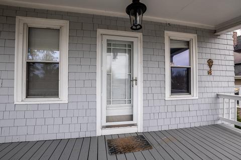 80 Main St, Acushnet, MA 02743 photo 3