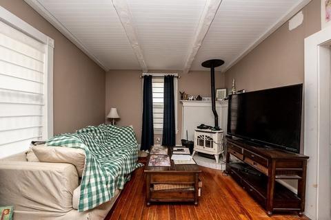 80 Main St, Acushnet, MA 02743 photo 4