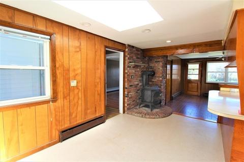 11 Colonial Rd, Beverly, MA 01915 photo 12
