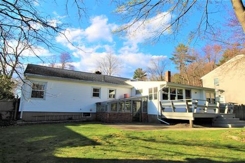 11 Colonial Rd, Beverly, MA 01915 photo 5