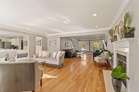 47 Forge Rd, Sharon, MA 02067 photo 4