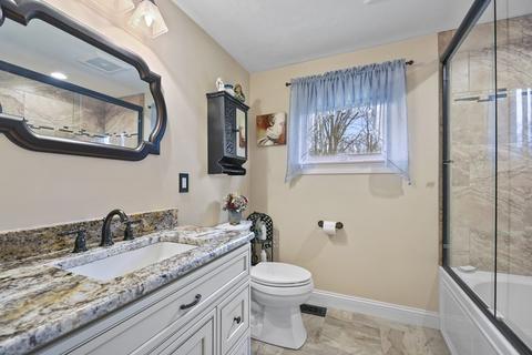 18 Skyview Ln, Webster, MA 01570 photo 13