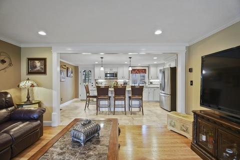 18 Skyview Ln, Webster, MA 01570 photo 5
