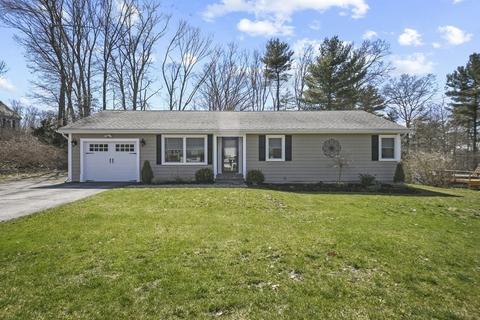 18 Skyview Ln, Webster, MA 01570 photo 4