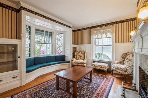 17 Germain St, Worcester, MA 01602 photo 9
