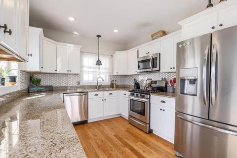 34 Summer St, Barre, MA 01005 photo 5