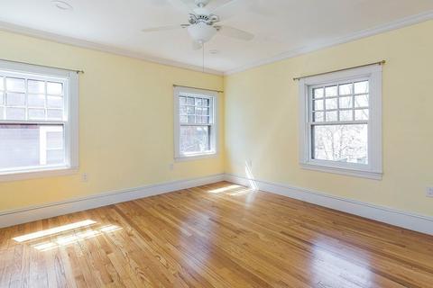 135 Aspinwall Ave, Brookline, MA 02446 photo 18