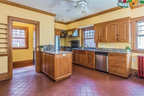 135 Aspinwall Ave, Brookline, MA 02446 photo 11