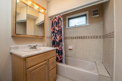 215 White St, Springfield, MA 01108 photo 25
