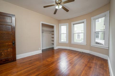 215 White St, Springfield, MA 01108 photo 20