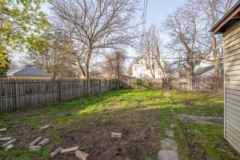 215 White St, Springfield, MA 01108 photo 29