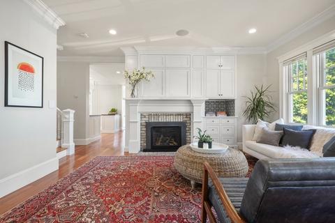 8 Morton Ter, Milton, MA 02186 photo 3