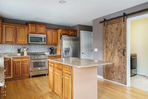 3 Willow Cir, Easthampton, MA 01027 photo 18