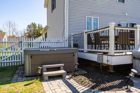 3 Willow Cir, Easthampton, MA 01027 photo 6