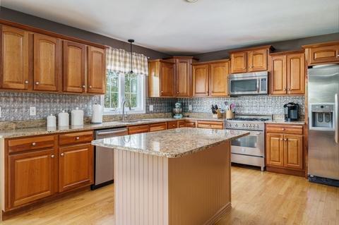 3 Willow Cir, Easthampton, MA 01027 photo 14
