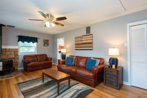 20 Pace Rd, Saugus, MA 01906 photo 4
