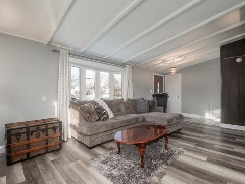 36 Lehigh St, Springfield, MA 01104 photo 5