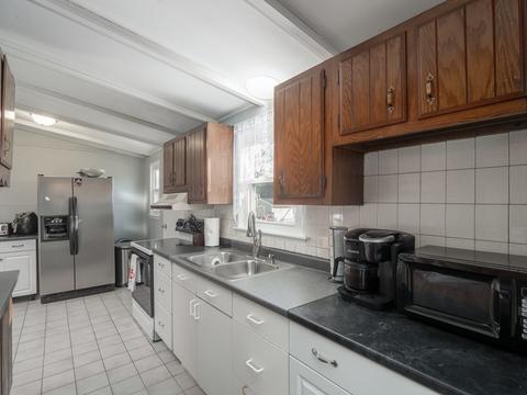 36 Lehigh St, Springfield, MA 01104 photo 20