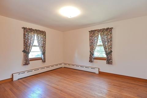 1 Myrtle St, Mendon, MA 01756 photo 16