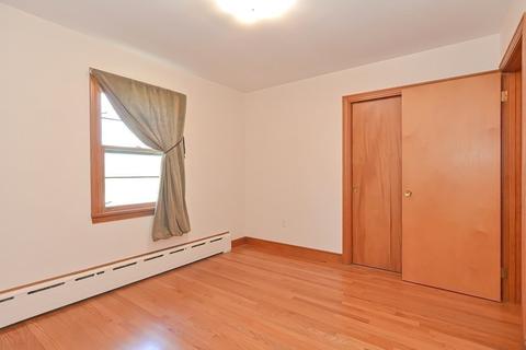 1 Myrtle St, Mendon, MA 01756 photo 18