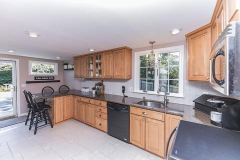 3 Robinhood Rd, Wareham, MA 02571 photo 5
