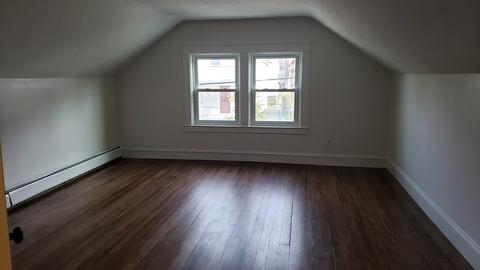 727 Maple St, Fall River, MA 02720 photo 4