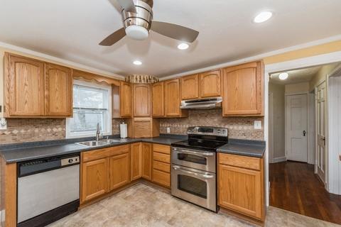 5 Longworth Rd, Worcester, MA 01602 photo 4