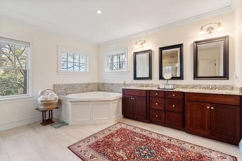 36 Druce St, Brookline, MA 02445 photo 25