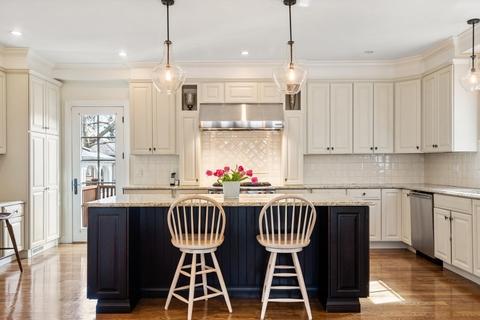 36 Druce St, Brookline, MA 02445 photo 7