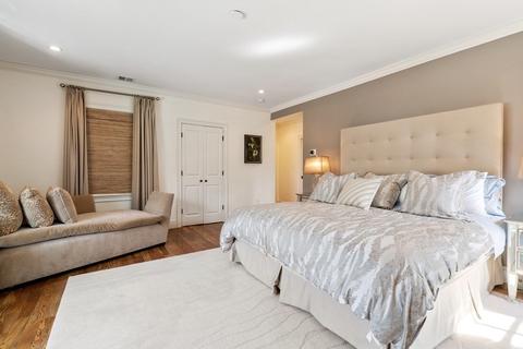 36 Druce St, Brookline, MA 02445 photo 18