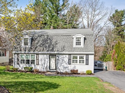 30 Westview Rd, Worcester, MA 01602 photo 2