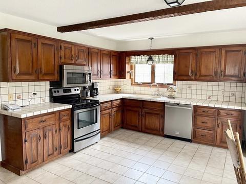 360 Main Rd, Westhampton, MA 01027 photo 8
