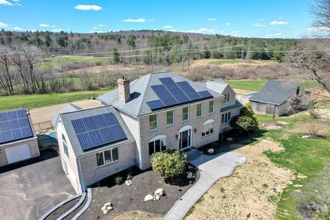 96 Fowler St, Upton, MA 01568 photo 2