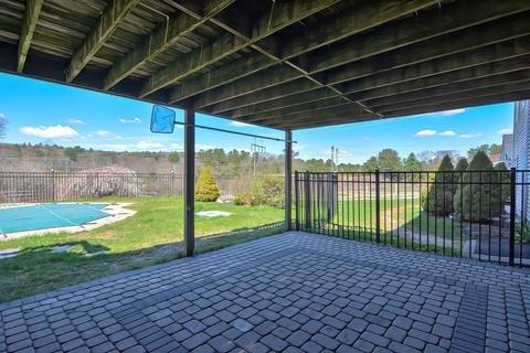 96 Fowler St, Upton, MA 01568 photo 38
