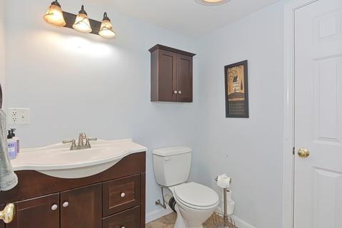 96 Fowler St, Upton, MA 01568 photo 36