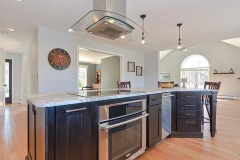 96 Fowler St, Upton, MA 01568 photo 7