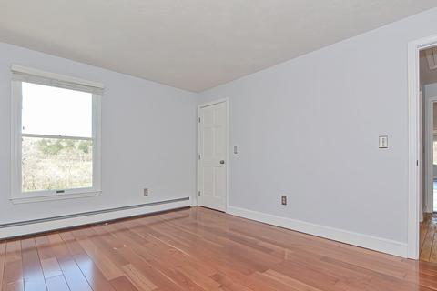 96 Fowler St, Upton, MA 01568 photo 32