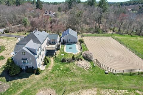 96 Fowler St, Upton, MA 01568 photo 3