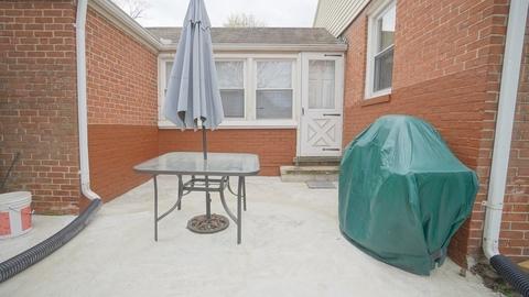 58 Rollins St, Springfield, MA 01109 photo 17