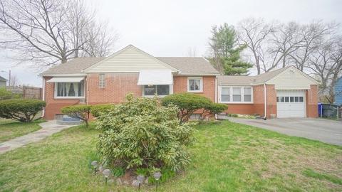 58 Rollins St, Springfield, MA 01109 photo 1