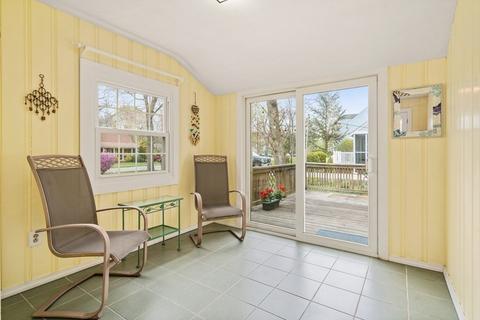 356 Common St, Walpole, MA 02081 photo 2