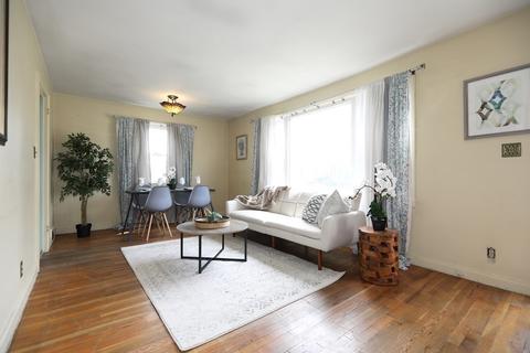 54 Amore Rd, Springfield, MA 01109 photo 7