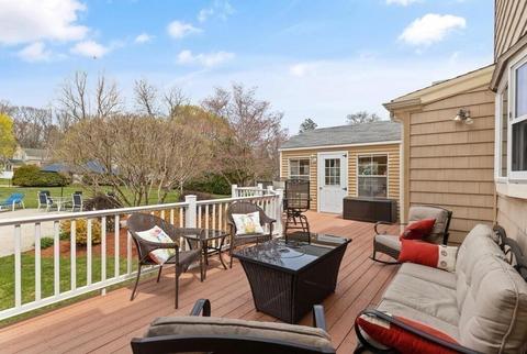 1000 Brook Rd, Milton, MA 02186 photo 9