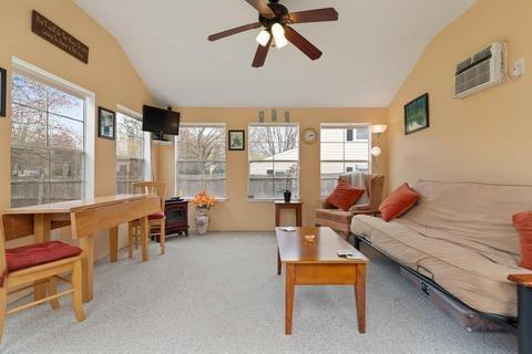 1000 Brook Rd, Milton, MA 02186 photo 11