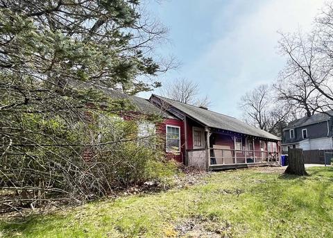 447 Plumtree Rd, Springfield, MA 01118 photo 10