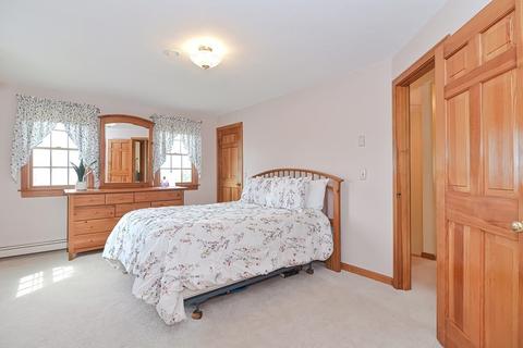 28 Skye Line Dr, Sutton, MA 01590 photo 18