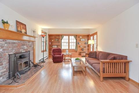 28 Skye Line Dr, Sutton, MA 01590 photo 10